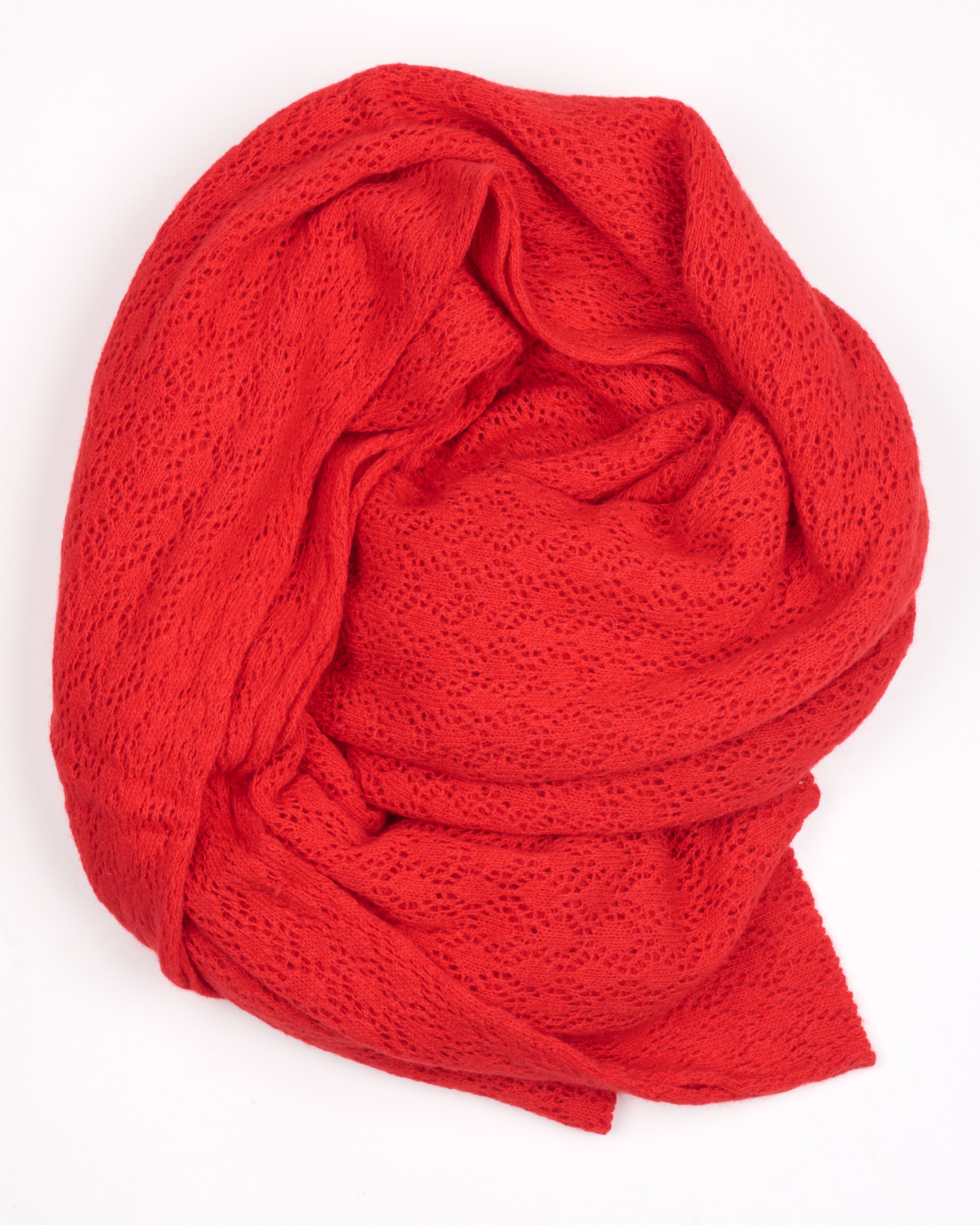 Stola lavorata a pizzo