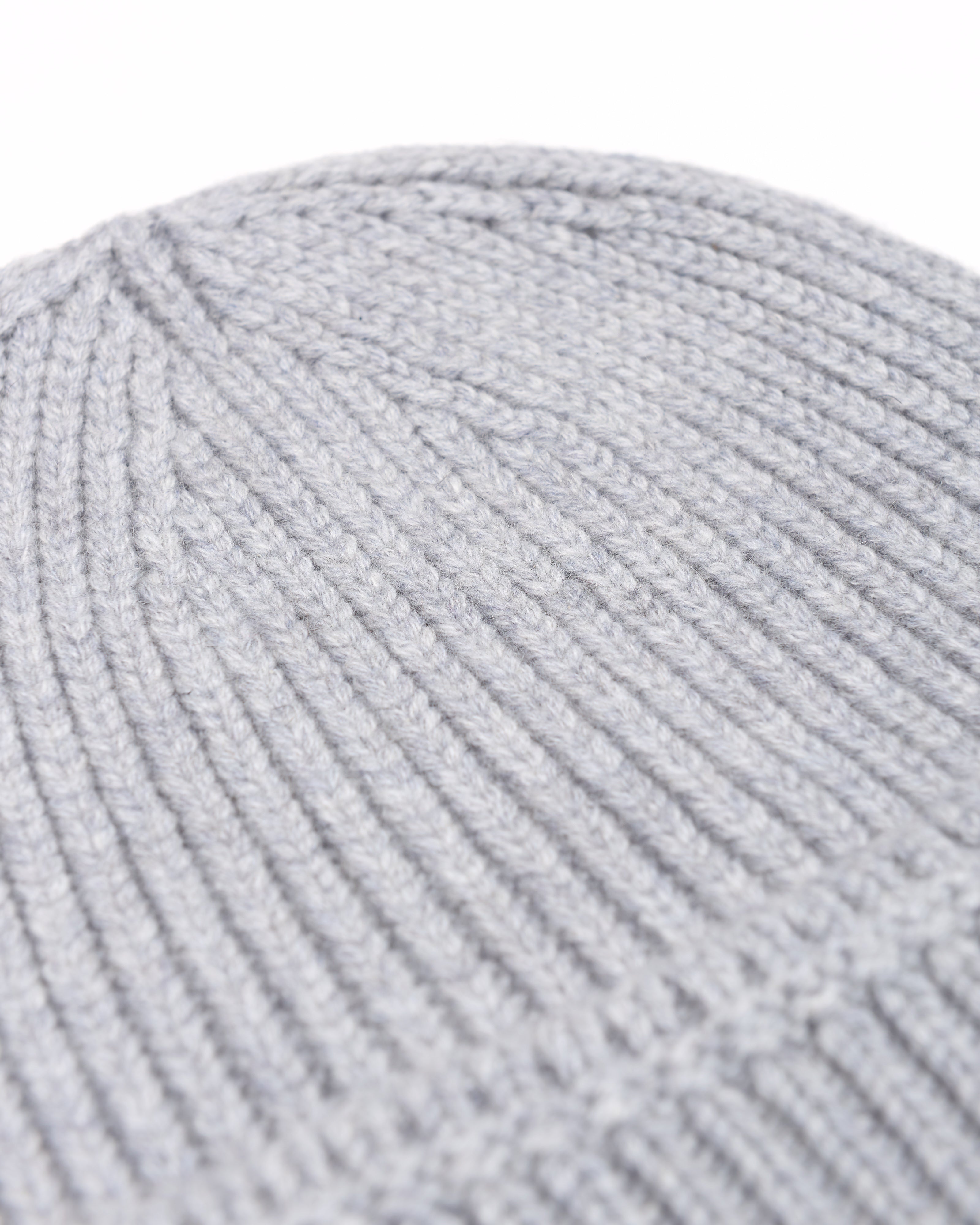 Cuffia a costine in cashmere