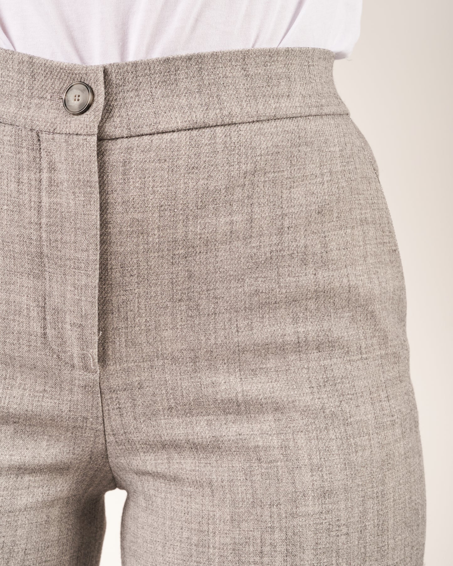 Pantaloni con monile