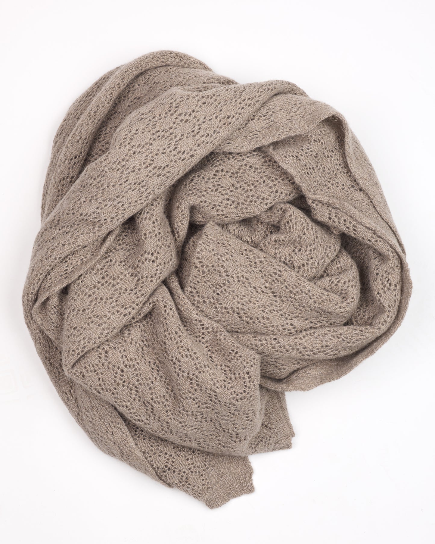 Stola lavorata a pizzo