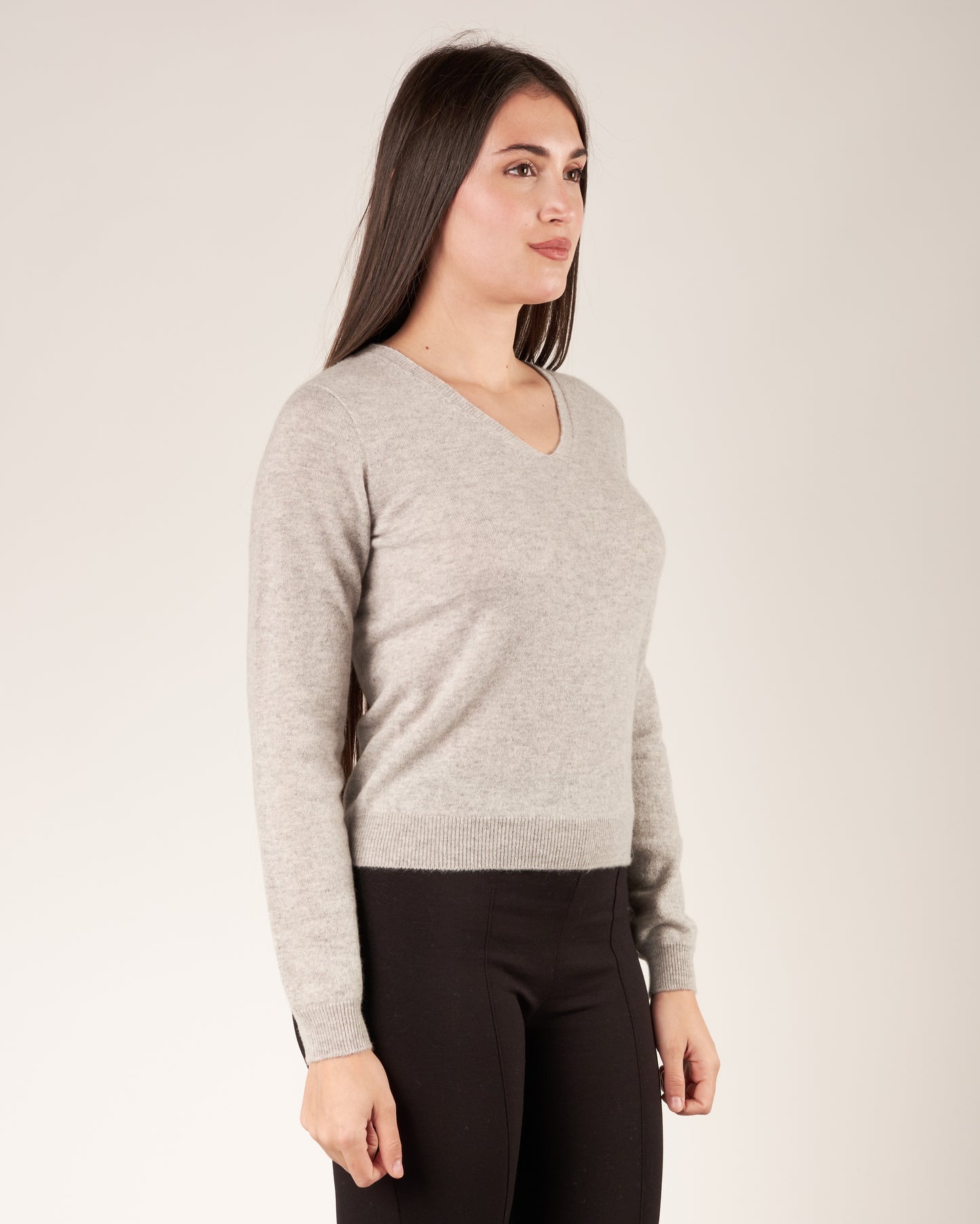 Pullover in cashmere con scollo a V