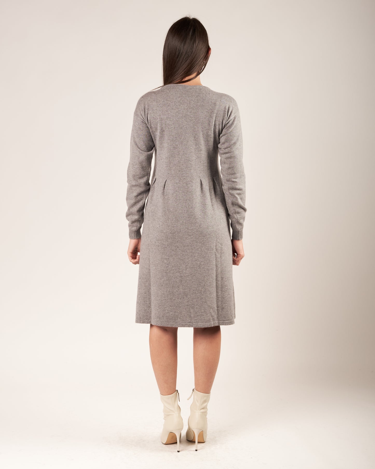 Abito misto cashmere con ricamo