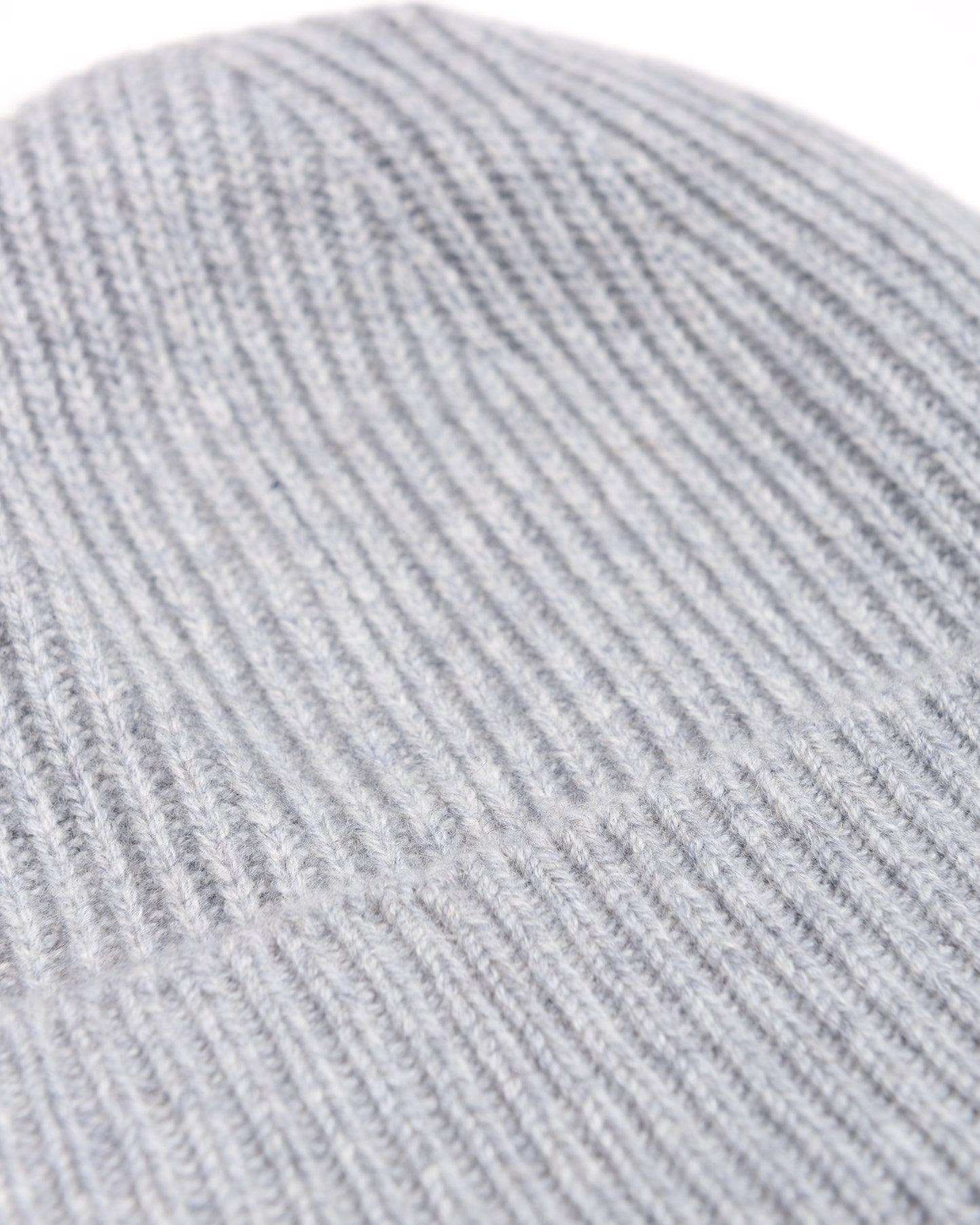 Cuffia a costine in cashmere