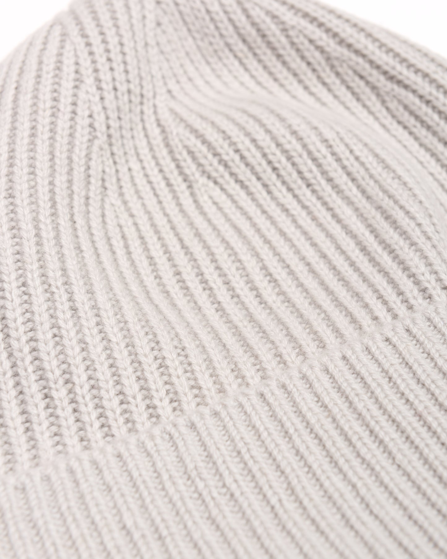 Cuffia a costine in cashmere