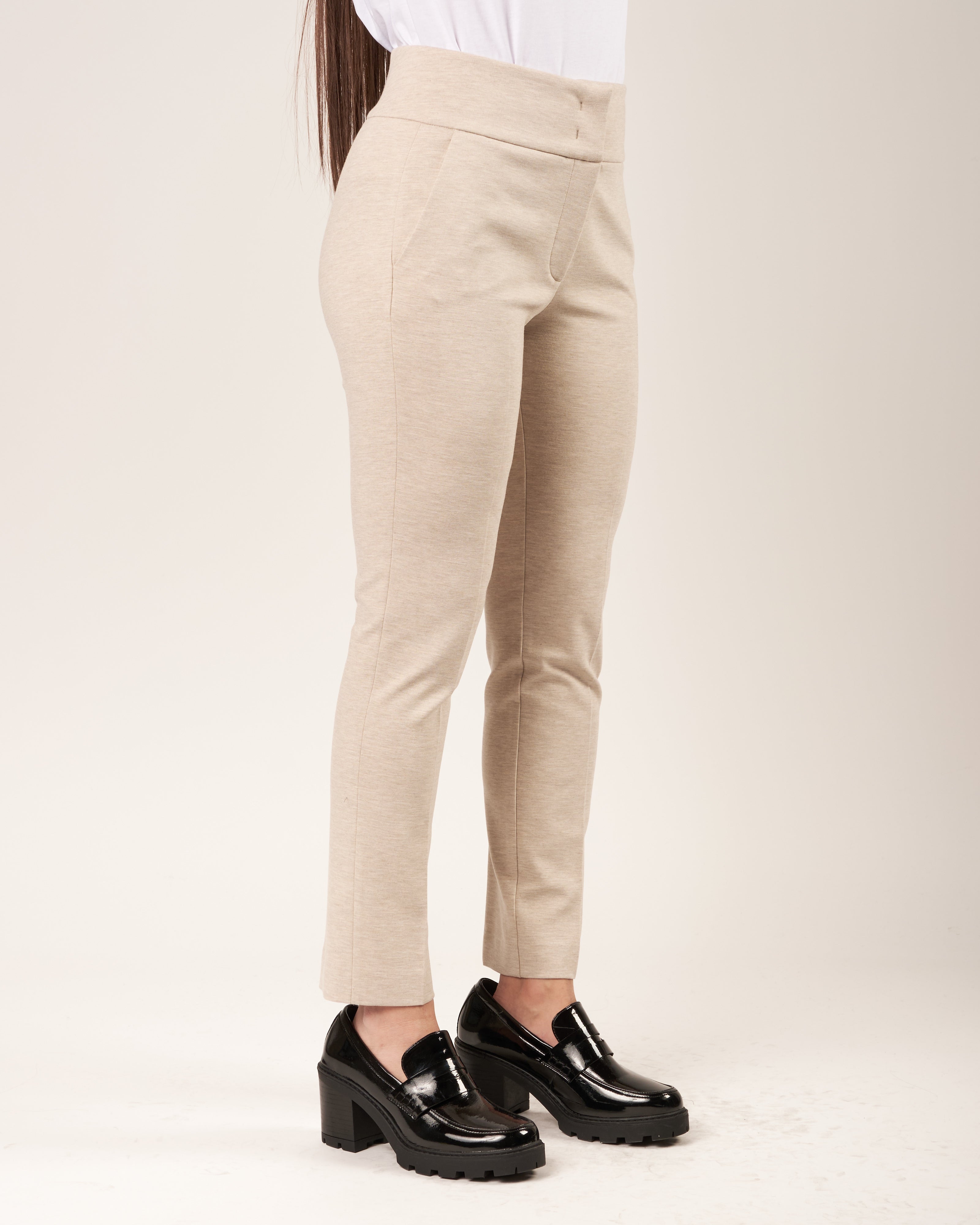 Pantaloni con elastico