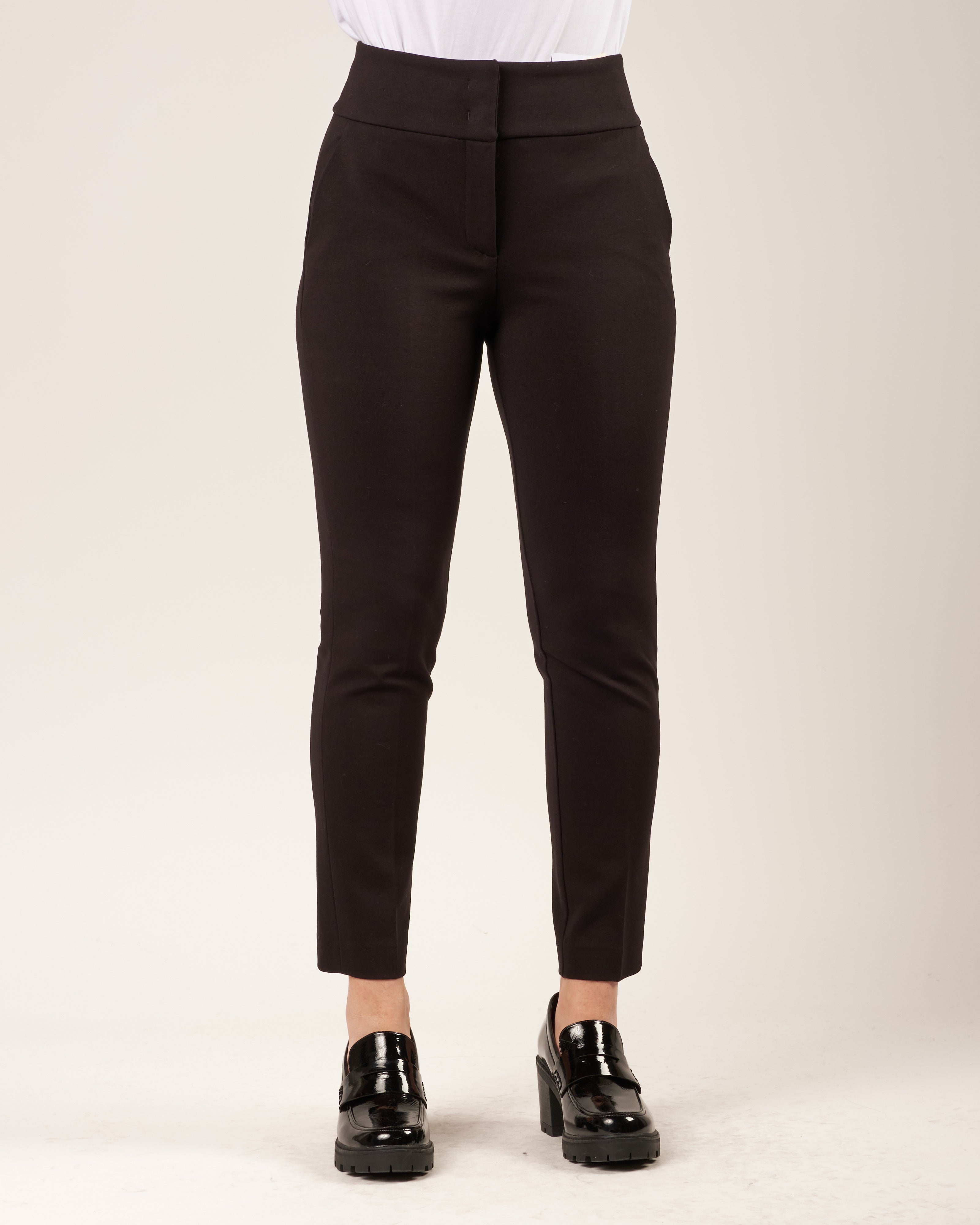 Pantaloni con elastico