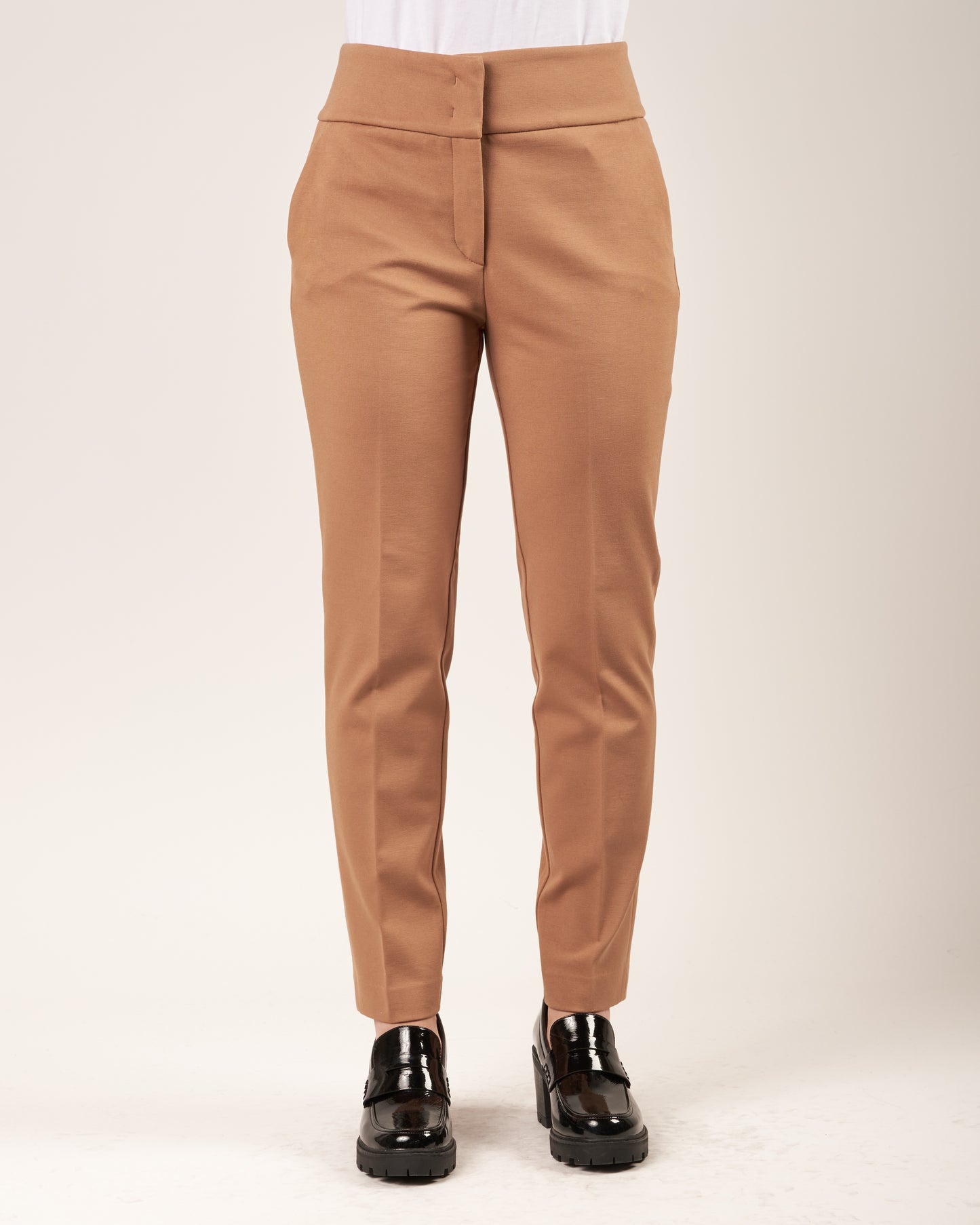 Pantaloni con elastico