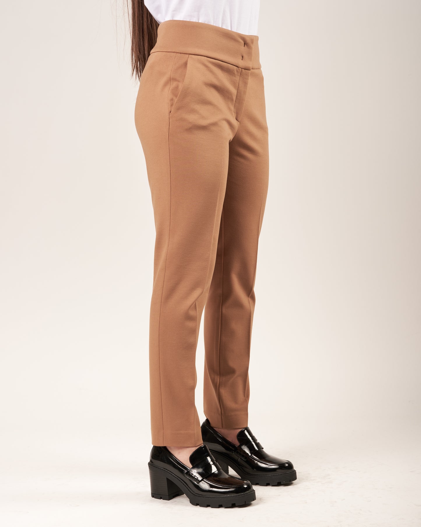 Pantaloni con elastico