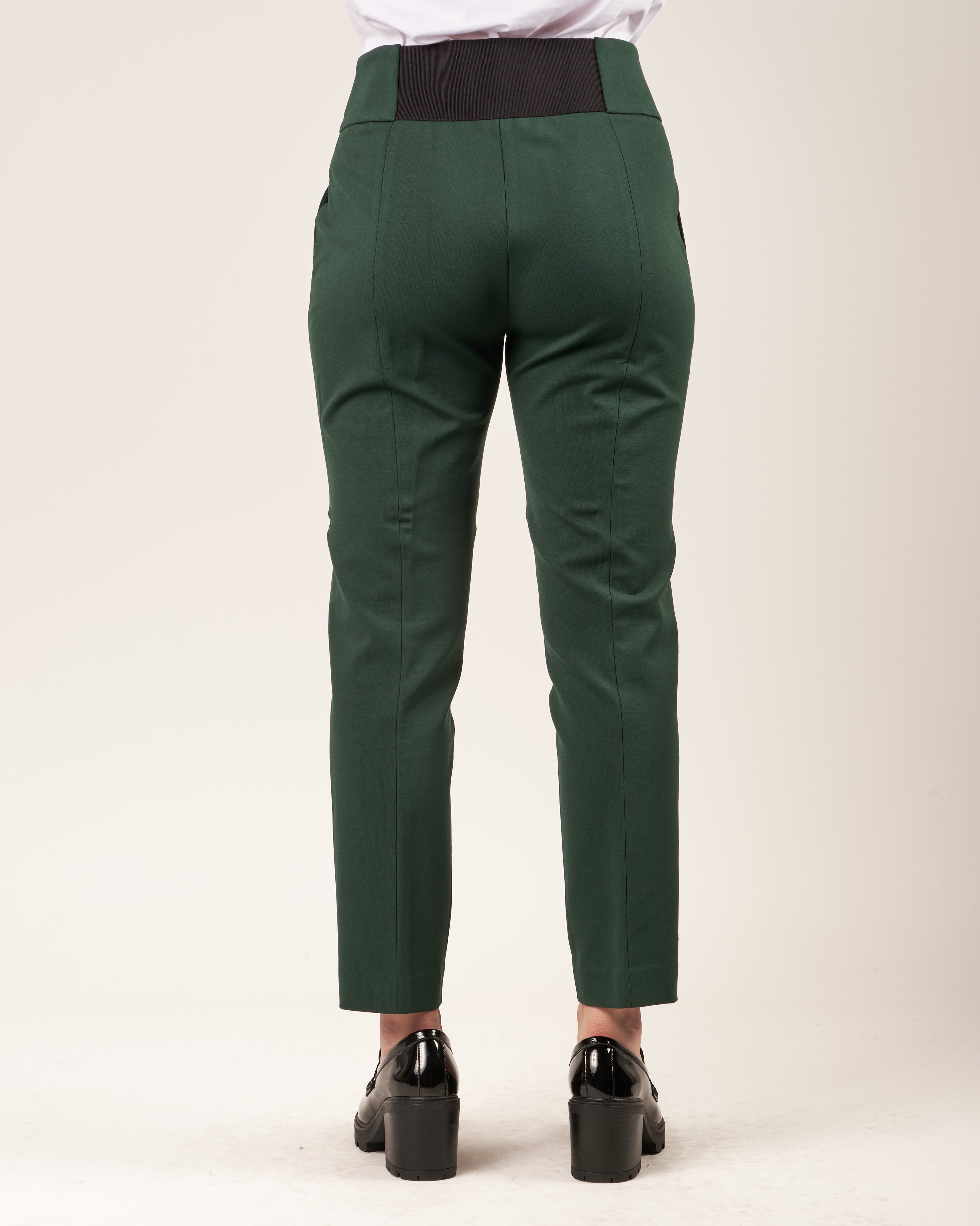 Pantaloni con elastico