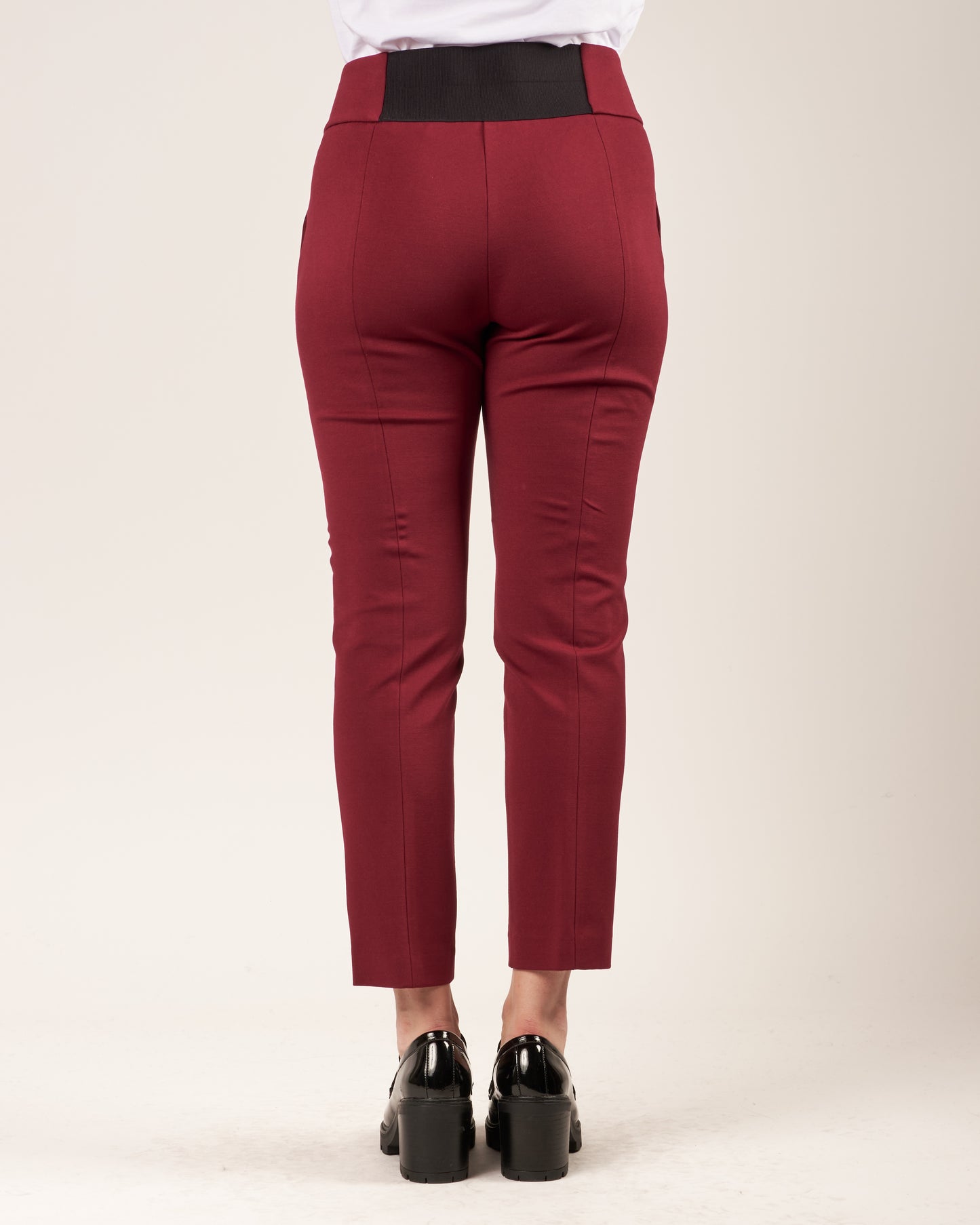 Pantaloni con elastico