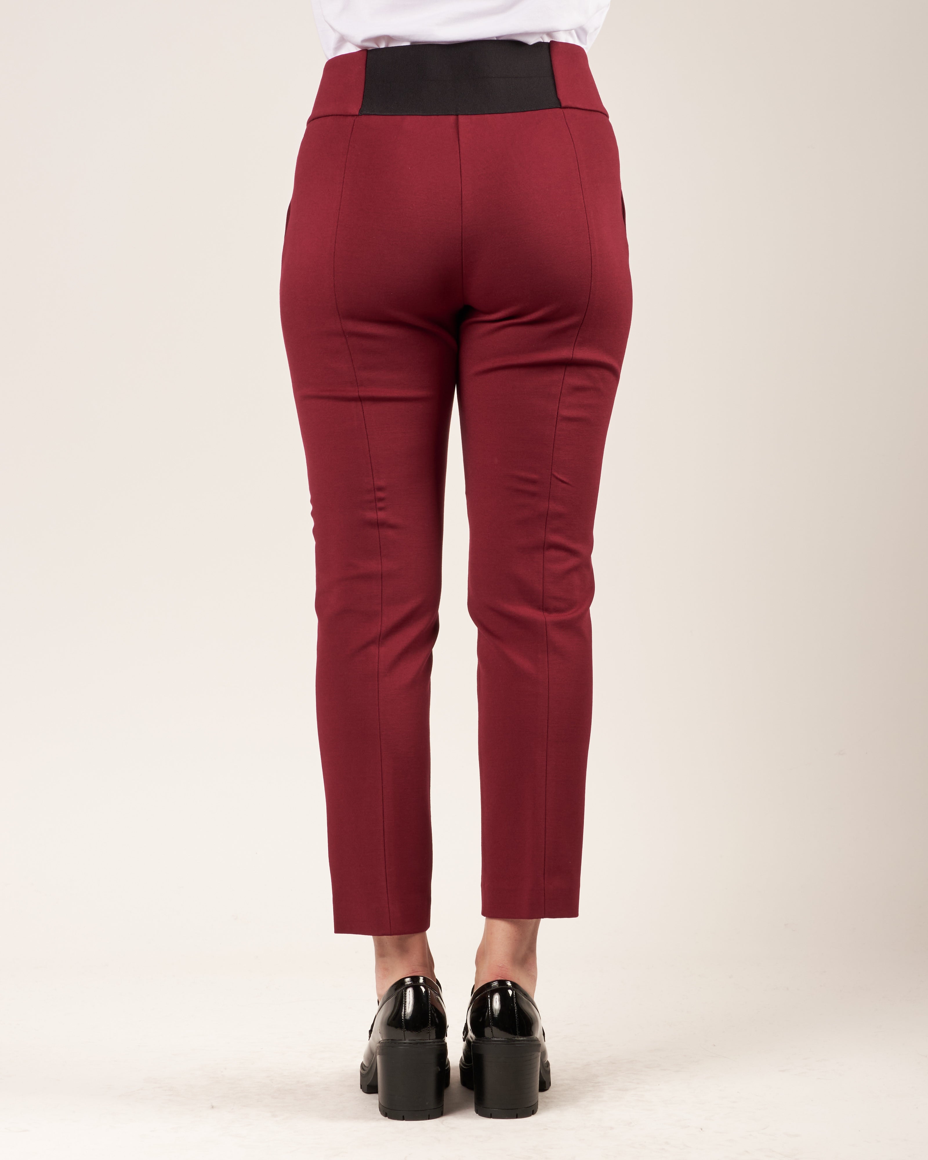 Pantaloni con elastico