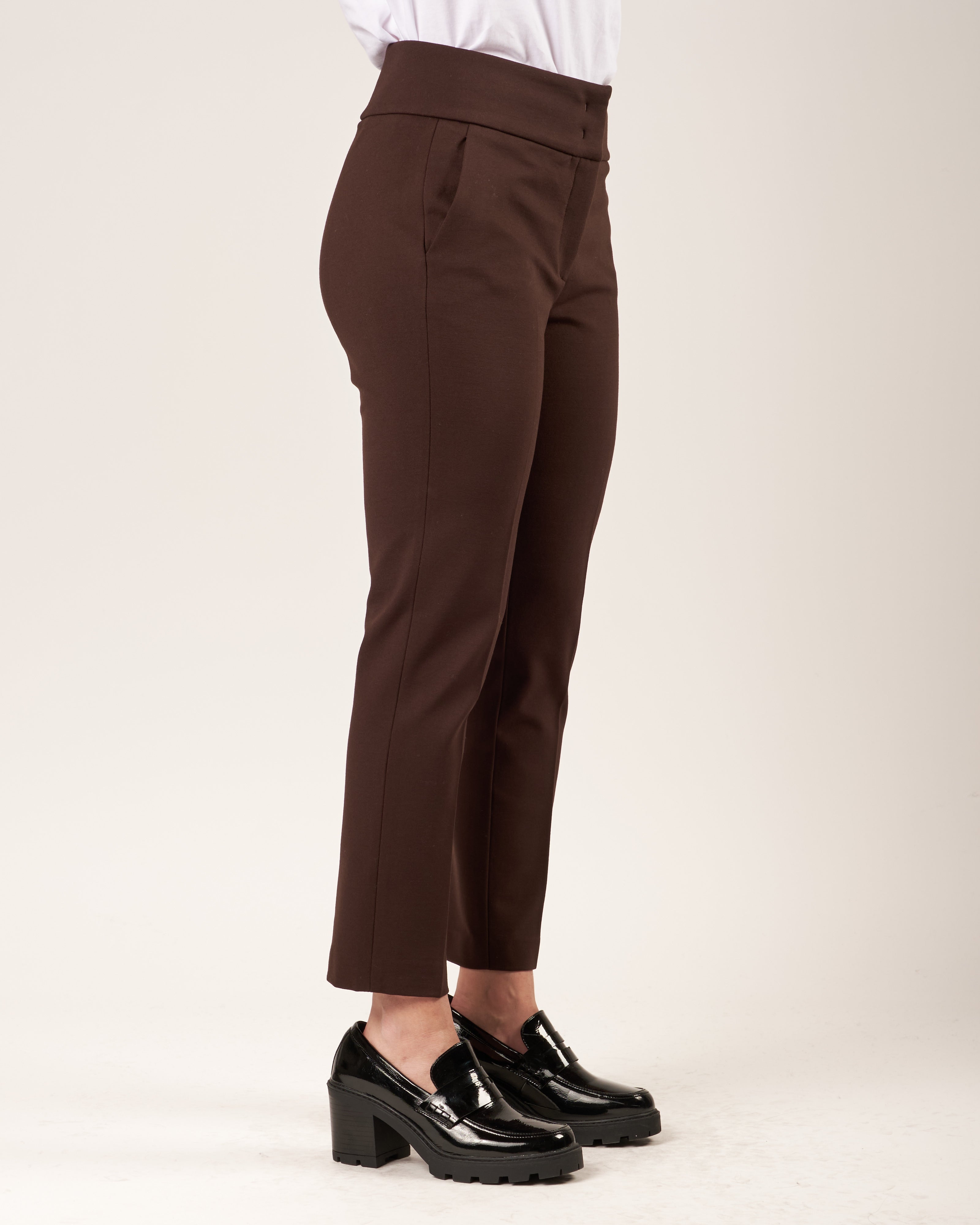 Pantaloni con elastico