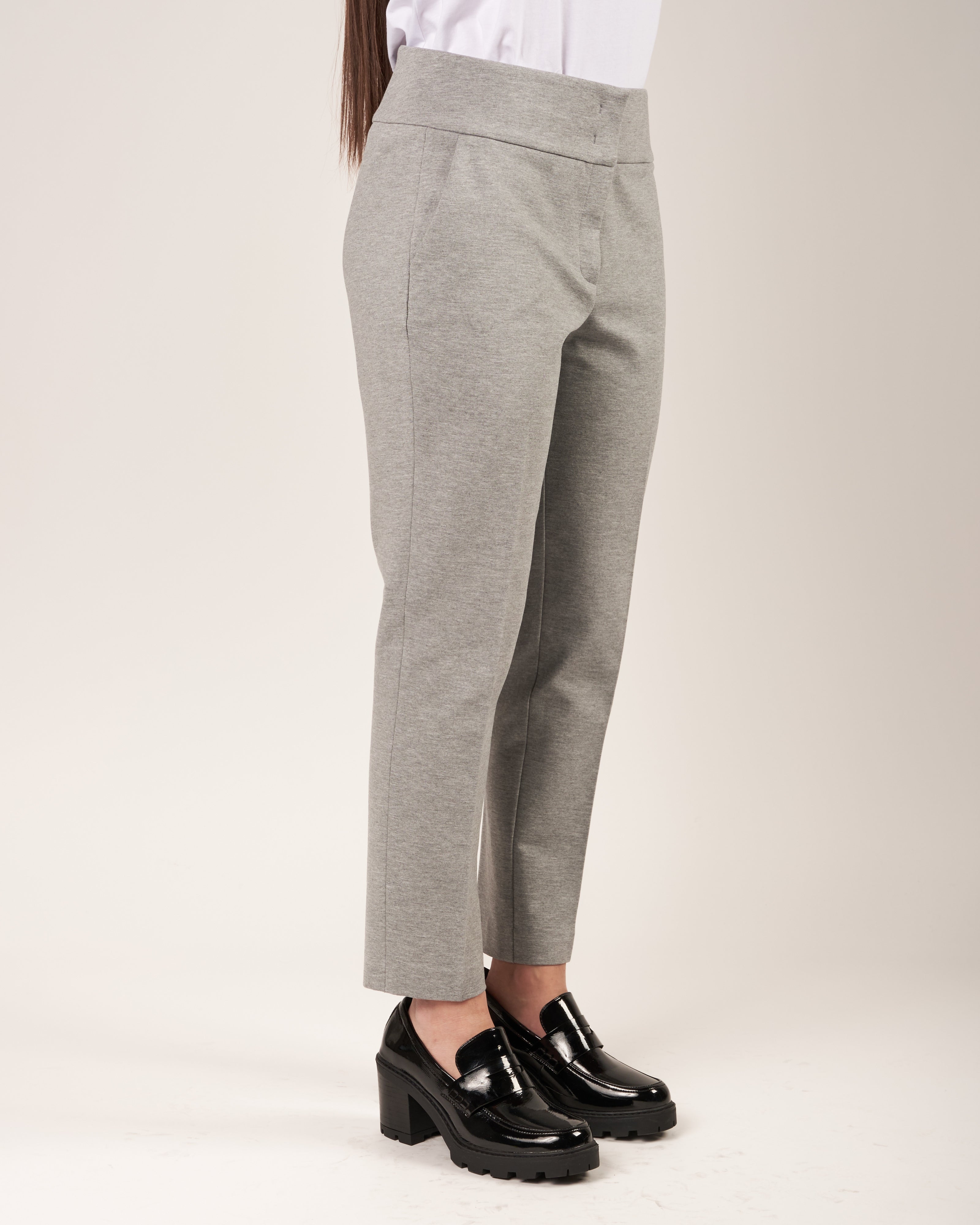 Pantaloni con elastico