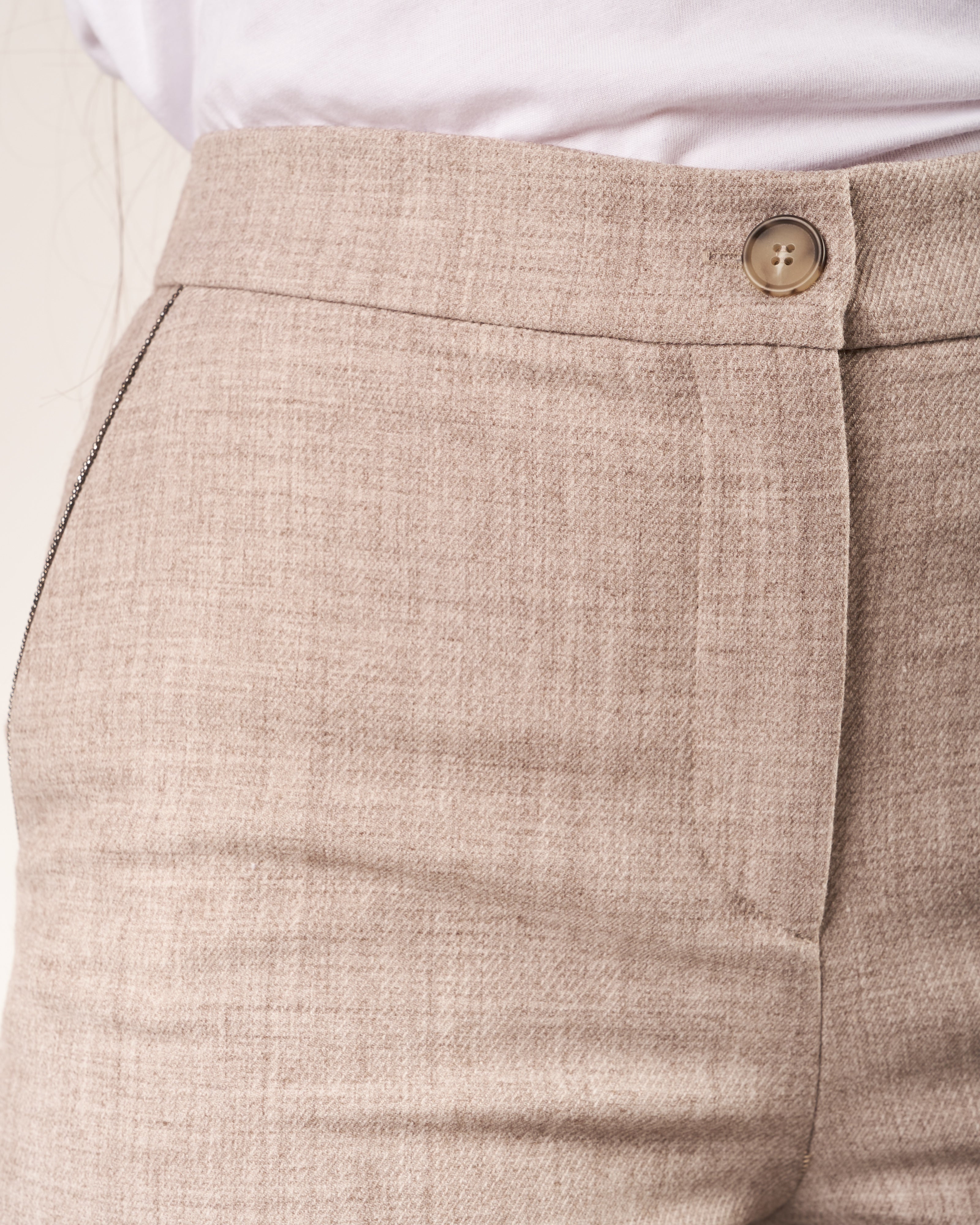 Pantaloni con monile