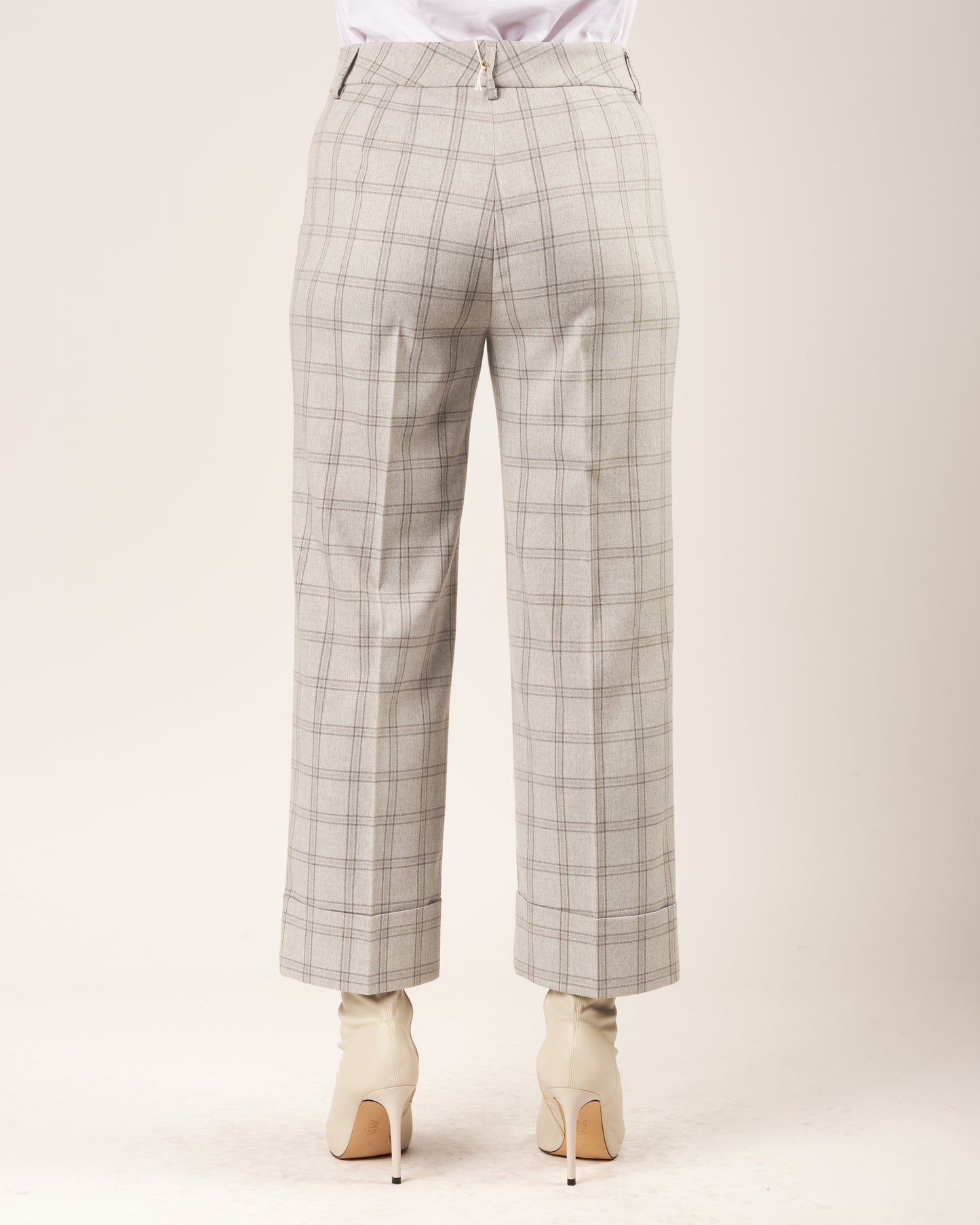 Pantaloni con monile