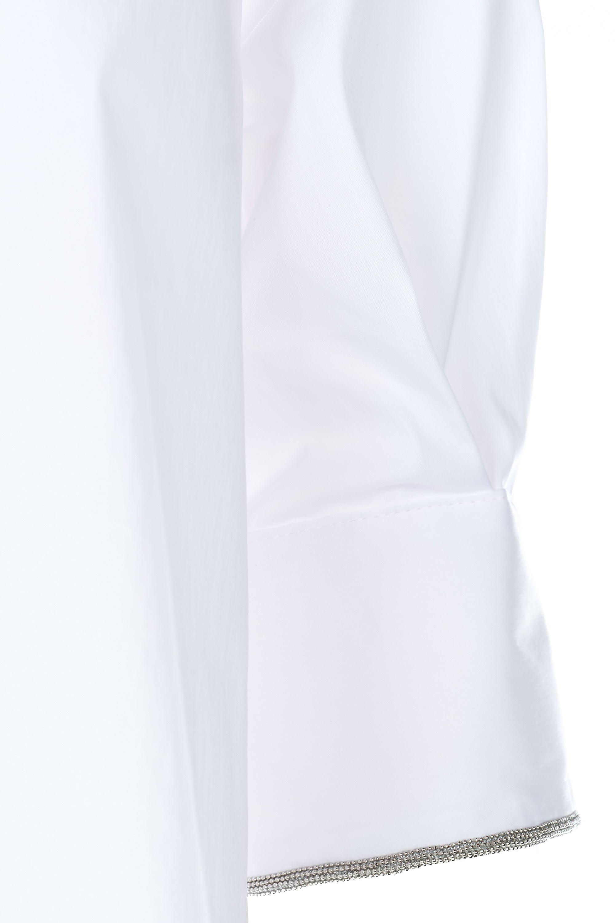 Blusa in popeline con monile